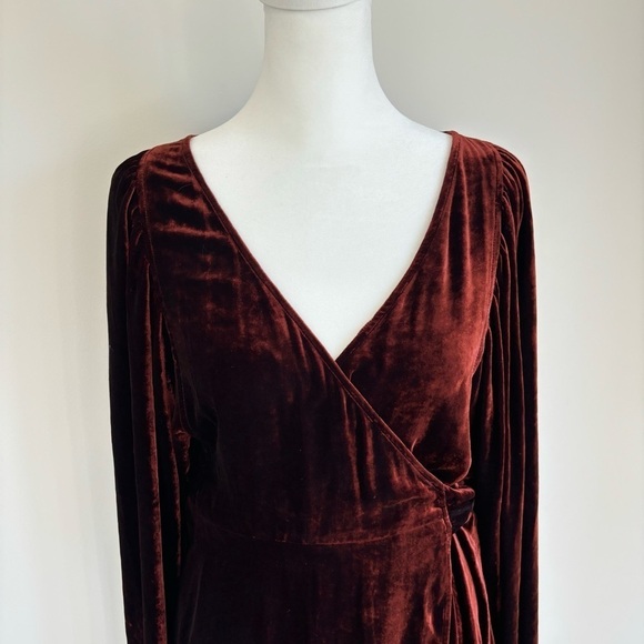 A.L.C. Carlo Cognac Rust Velvet Wrap Long Sleeve Dress 4 - Picture 4 of 10